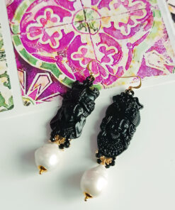 Orecchini siciliani con teste di moro e perle barocche