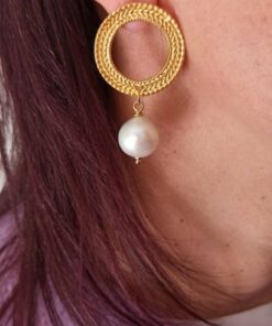 Alternative view of Orecchini a Cerchio con Perle Barocche