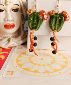 Orecchini con fichi d'india in ceramica di caltagirone