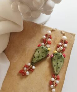 Orecchini lunghi siciliani con Fichi d'india in ceramica di caltagirone