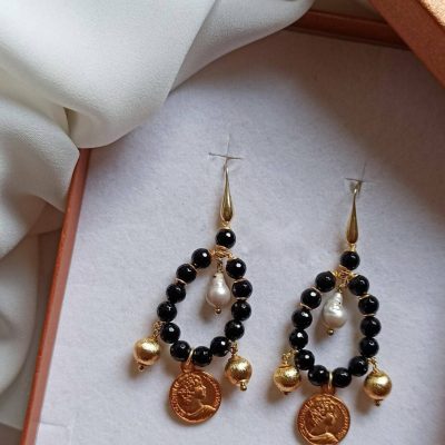 Chandelier earrings with black onyx and coins