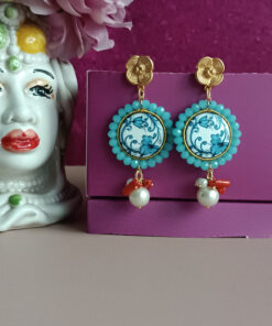 Orecchini con mattonelle in ceramica di caltagirone e perle di majorca 3