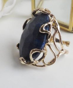 Alternative view of Anello in Ottone con Lapislazzulo