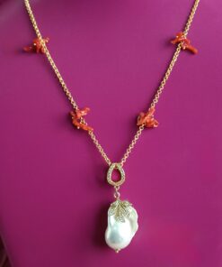 Alternative view of Chain Necklace with Big Pearl Pendant and Red Coral Chips