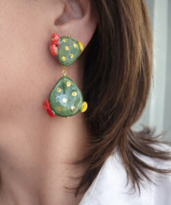 orecchini pendenti con doppi fichi in ceramica di caltagirone