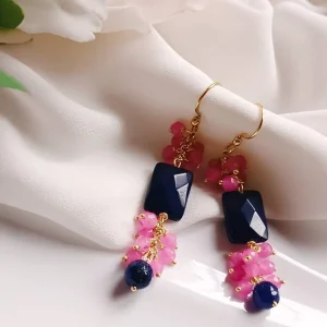 Orecchini con agata blu e rosa