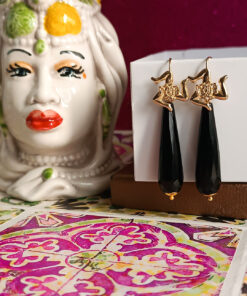 Orecchini a goccia con onice nero e trinacria siciliana 2