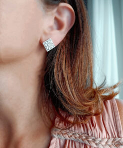 Alternative view of Orecchini al Lobo in Argento 925 con Cammei Conchiglia