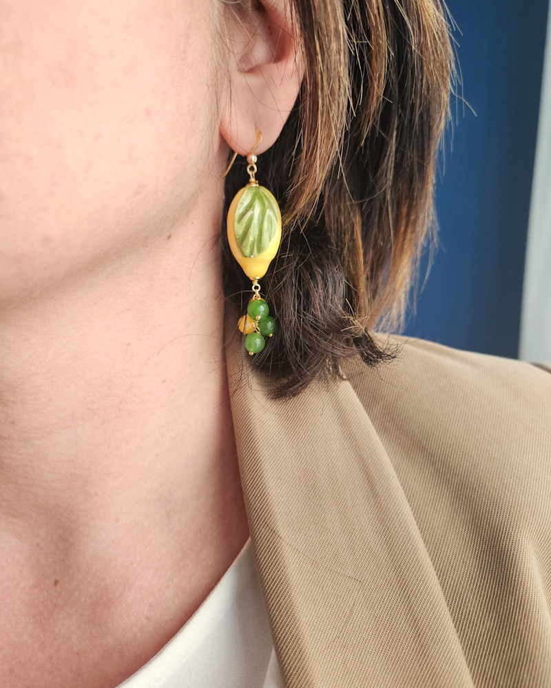 Orecchini Siciliani con Limoni in Ceramica di Caltagirone Dipinti a Mano - immagine 4