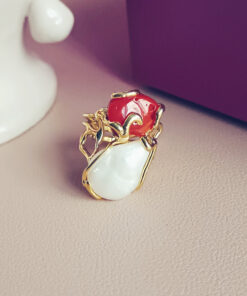 Alternative view of Anello in Argento 925 Placcato Oro con Perla di Fiume e Corallo Rosso