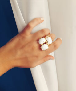 Alternative view of Anello in Ottone Triplo con Agata Bianca
