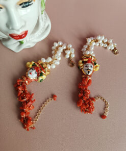 Bracciale perle di fiume e corallo naturale rosso con testa di moro in ceramica di caltagirone 2