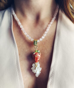 Collana decollete con quarzo rosa e fragola in ceramica di caltagirone 3