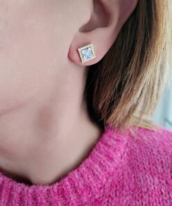 Alternative view of Orecchini al Lobo in Argento 925 Placcato Oro con Cammei Conchiglia