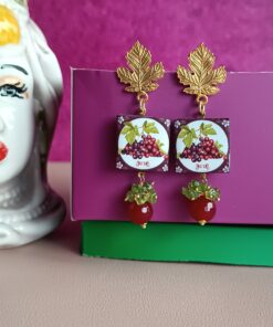 Orecchini con mattonelle con uva in ceramica di caltagirone e pietre colorate 1