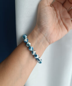 bracciale elastico con Agata tibetana e grossa perla barocca centrale