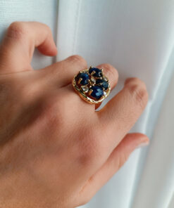 Anello tondo con zirconi e lapis 1