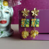 Orecchini siciliani con mattonelle in ceramica di caltagirone e grappolo di citrino