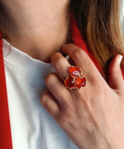 Anello triplo con occhio di gatto rosso