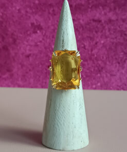 Alternative view of Statement Ring with Rectangular Crystal