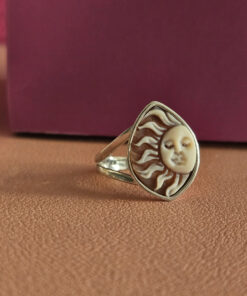 Alternative view of Sun Cameo Ring
