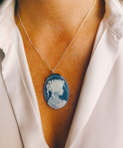 Alternative view of 925 Sterling Silver Chain with Blue Stone Cameo