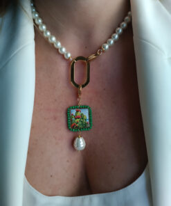 Collana di perle con mattonella in ceramica di caltagirone 1