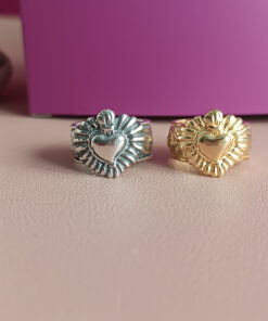Anello a fascia in argento 925 con cuore sacro 5