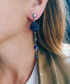 Orecchini lunghi con cristalli viola e ametista