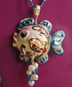 Alternative view of Collana Extra Lunga di Cristalli Turchese con Pesce in Ceramica di Caltagirone