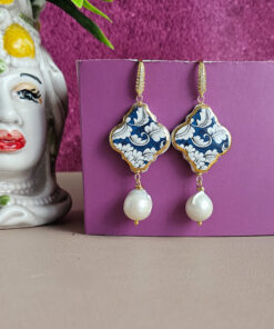 Orecchini Siciliani con Mattonelle in Ceramica di Caltagirone e Perle Barocche