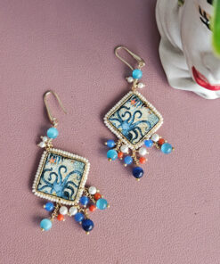 orecchini siciliani con mattonelle polipi in ceramica di caltagirone e pietre colorate