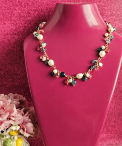 Collana a catena in argento 925 con pietre colorate quarzo blu, tormalina e perle di fiume