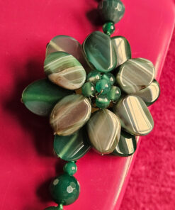 Alternative view of Collana Lunga con Pietre Agata Verde e Fiore