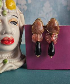 Orecchini Pendenti con Pietra del Sole Onice e Quarzo Strawberry