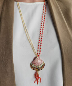 Alternative view of Double chain Necklace with Ceramic Shell and Red Coral