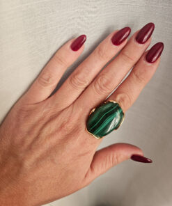 anello ovale in argento 925 placcato oro con pietra malachite naturale