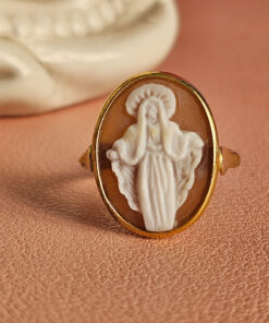 Anello ovale con cammeo vergine maria di torre del greco