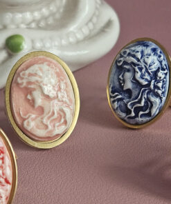 Alternative view of Anello Ovale in Acciaio con Cammeo in Ceramica di Caltagirone