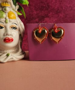 Orecchini in Argento 925 Placcato Oro con Cuori Sacri e Corallo Rosso