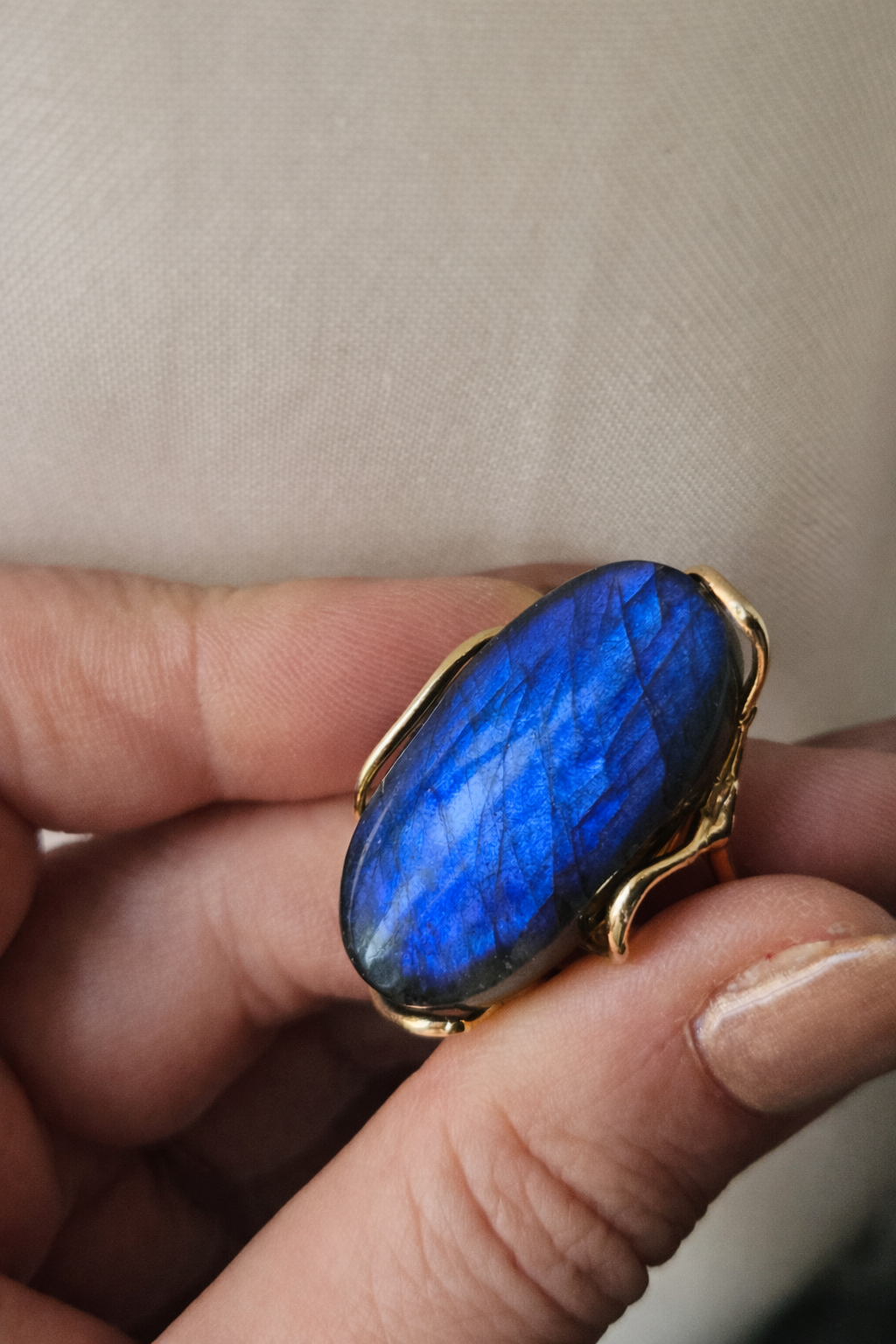 Statement Ring with Labradorite Stone - Image 4