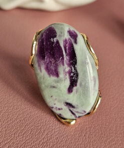 Alternative view of Anello Ovale in Argento 925 Placcato Oro con Kammerite