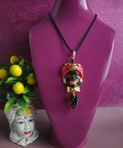 collana a corda con testa di moro in ceramica di caltagirone e onice nero