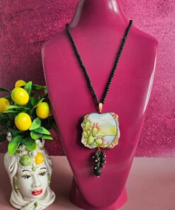 collana siciliana decollete con pietra lavica e mattonella in ceramica di caltagirone