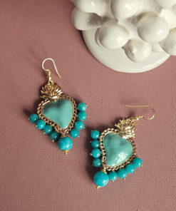 orecchini pendenti con cuori sacri e giada azzurra