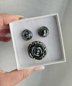 Parure Orecchini e Anello con Rose Nere in Ceramica