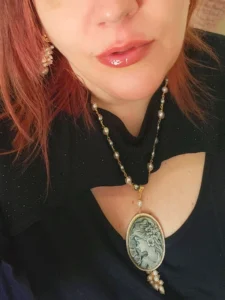 cliente con gioiello