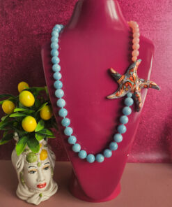 collana lunga siciliana con angelite giada rosa e stella marina in ceramica di caltagirone