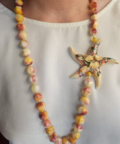 Alternative view of Collana Siciliana con Giada Floreale e Stella Marina in Ceramica di Caltagirone