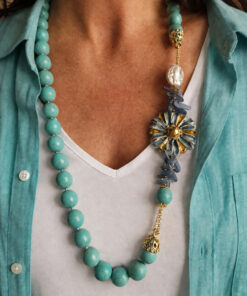 Collana Siciliana con Turchese Aulite e Fiore in Ceramica di Caltagirone